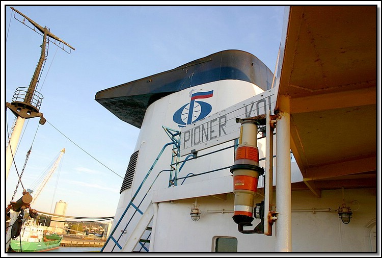 08 funnel.jpg